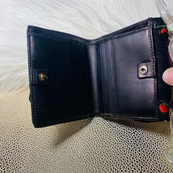 SOLD - Picture 5 of 16